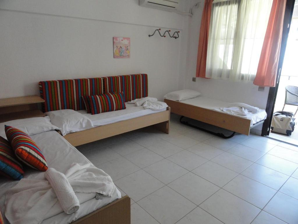 Amari Hotel Metamorfosi  Cameră foto