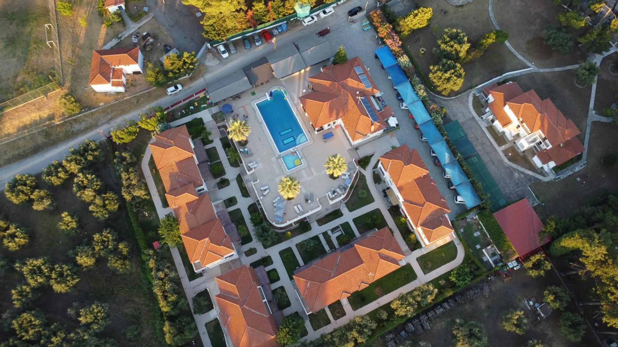 Amari Hotel Metamorfosi  Exterior foto